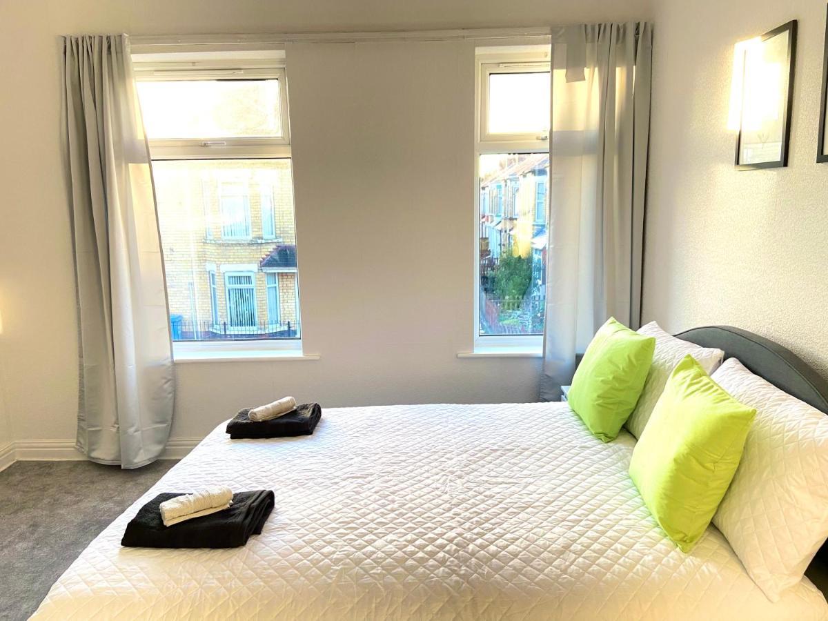 Kisobi Home Bedroom 1 Кингстон-апон-Халл Экстерьер фото